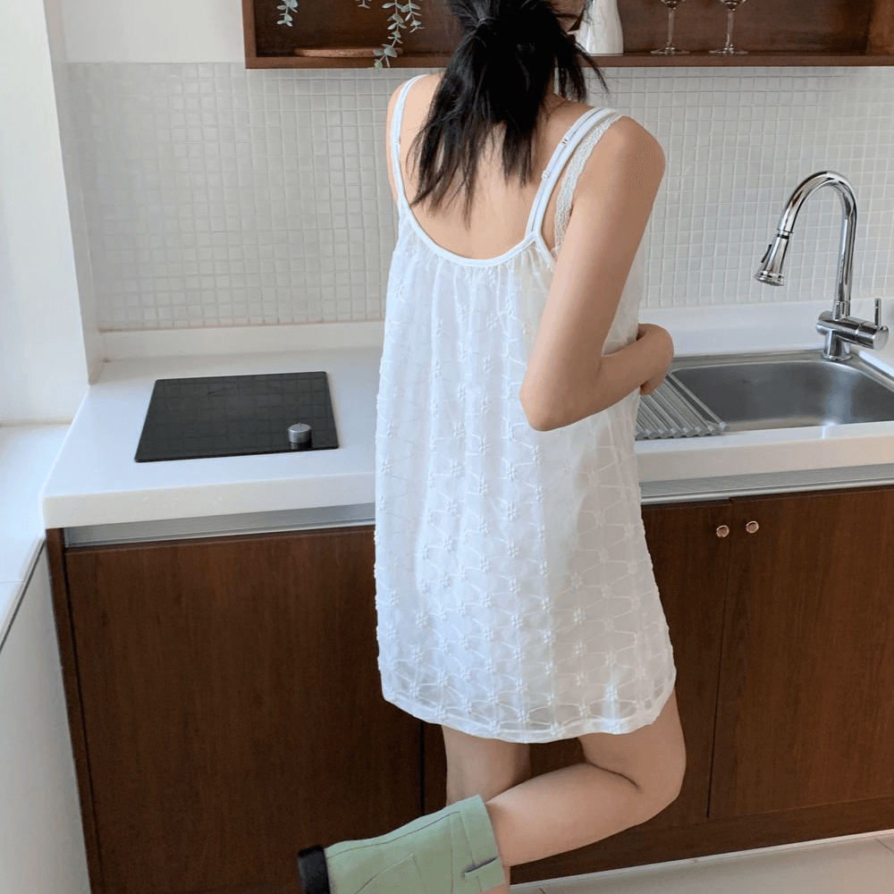 [화이트 당일발송] 레이스 레이어드 원피스 (2 color) 시스루 나시 끈 플라워 뷔스티에 민소매 슬립 숏 미니