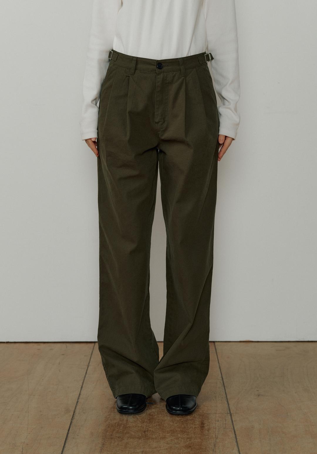 Teo vintage tuck pants (Khaki)
