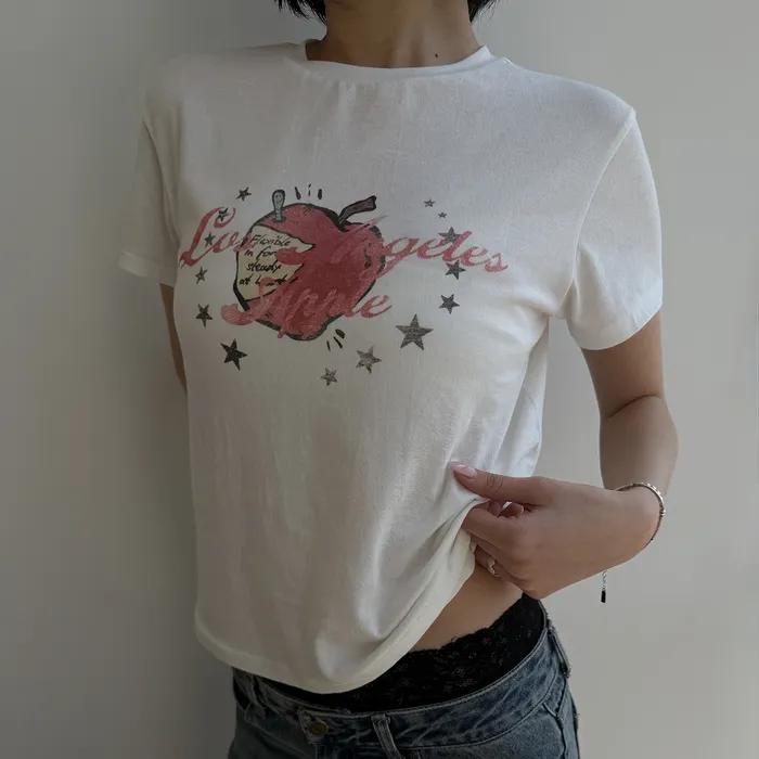 [예약] [2차] APPLE GRAPHIC TEE (WHITE)