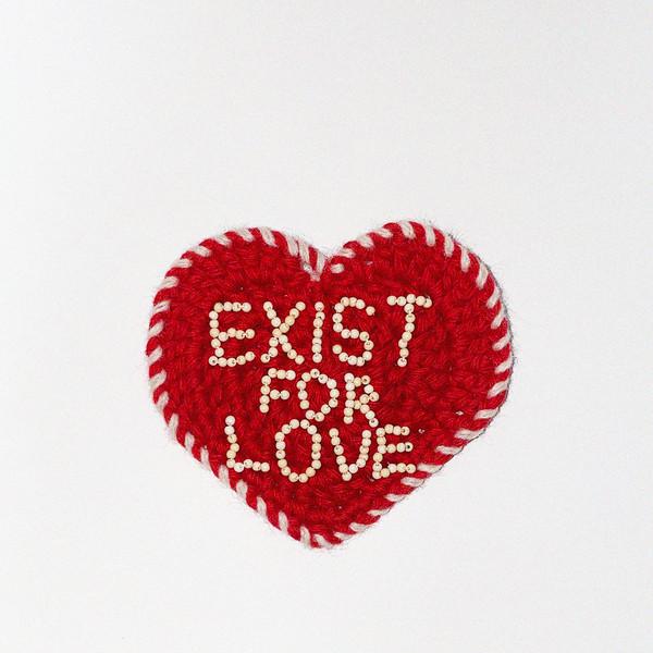 LOVE brooch - Exist for love