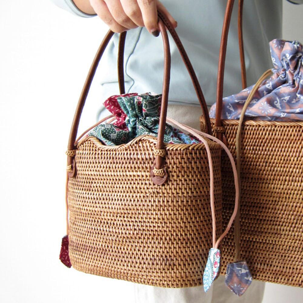 발리 미니 라탄 가방 웨이브 바틱 포인트 토트백 아시타바 아따 지인 선물 신혼여행 라탄백