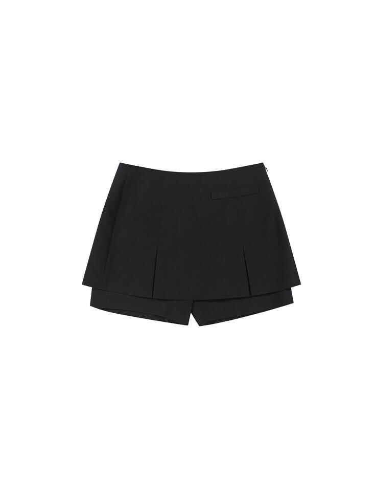 Pocket detail skort (Black)