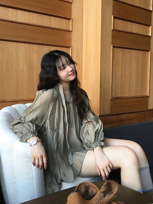 클라따 petal blouse, 2color