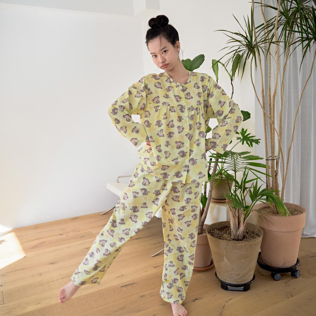 [라운드넥][80수코튼] Banana Hug pajama 잠옷