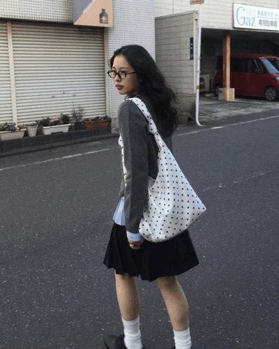 [오늘출발]하프문 실키 도트백 (3color) *블랙 화이트 당일 발송 가능!