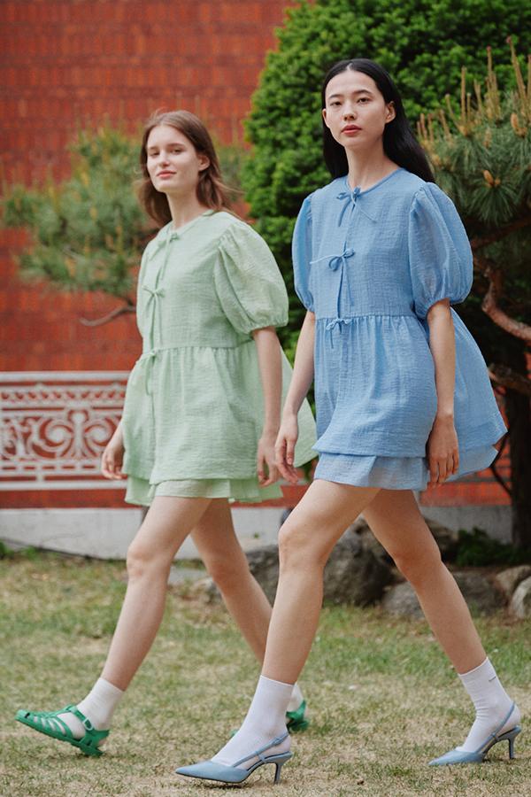 SEE THOUGH VOLUME PUFFY BLOUSE - BLUE