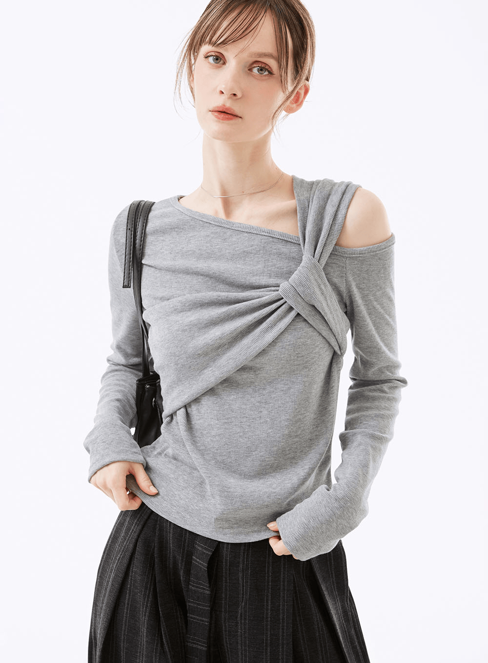 파크드 언발 스트랩 긴팔티