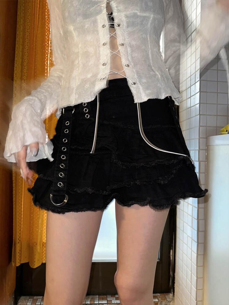 Eyelet belt denim skirt