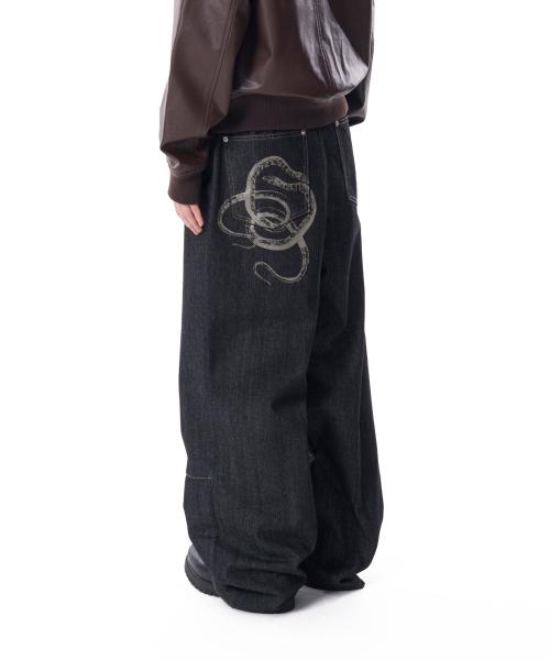 아캄(AAKAM)  Snake Printed Denim Pants (Black) - 사이즈 & 후기 | 무신사