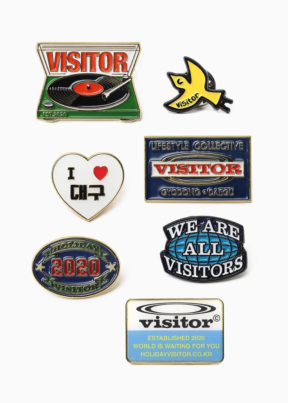 홀리데이 비지터 뱃지