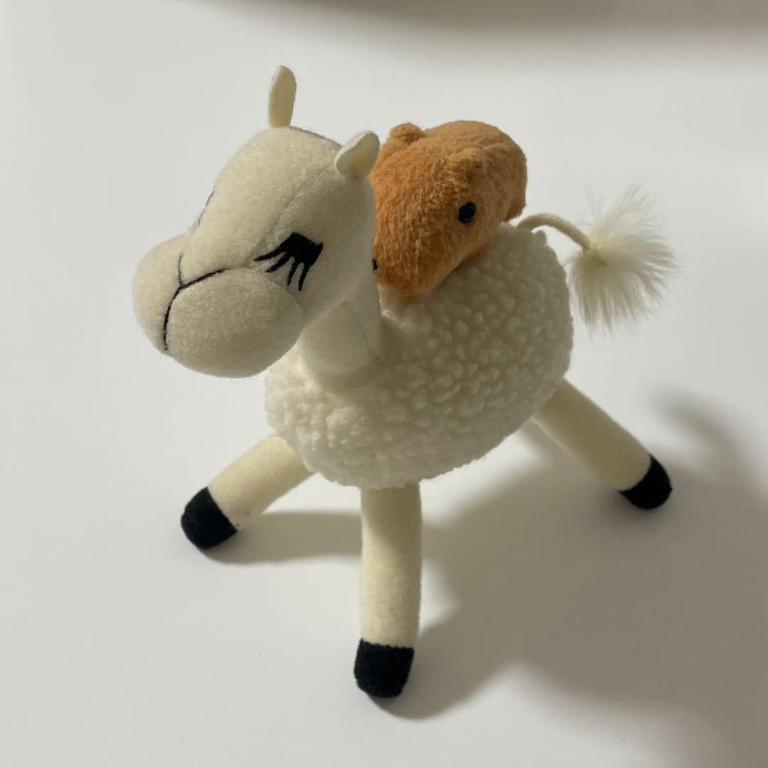 カピバラさん　リャマさん　ぬいぐるみ