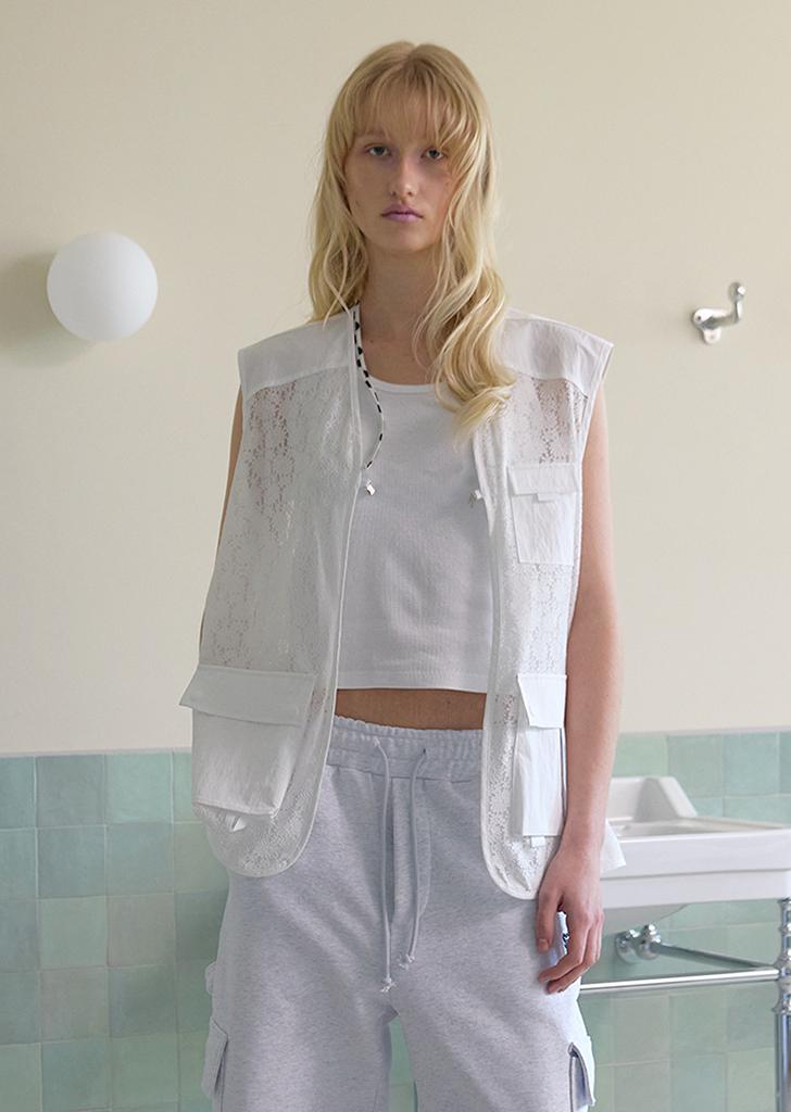 LACE POCKET VEST