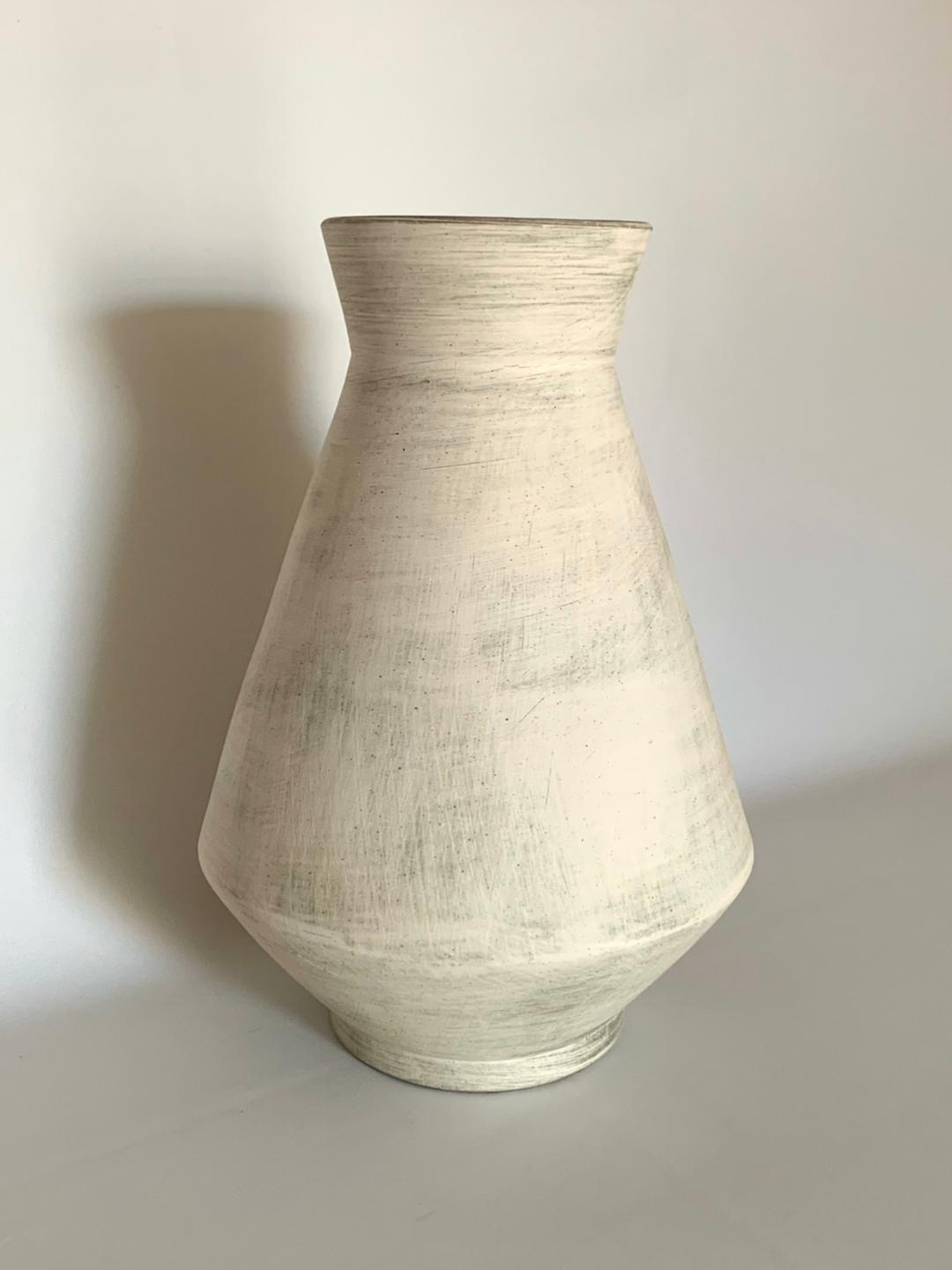 Double Curved Vase