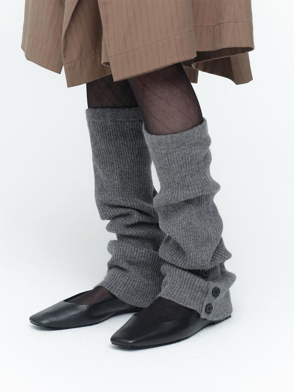 Button Knit Leg Warmer [Gray]