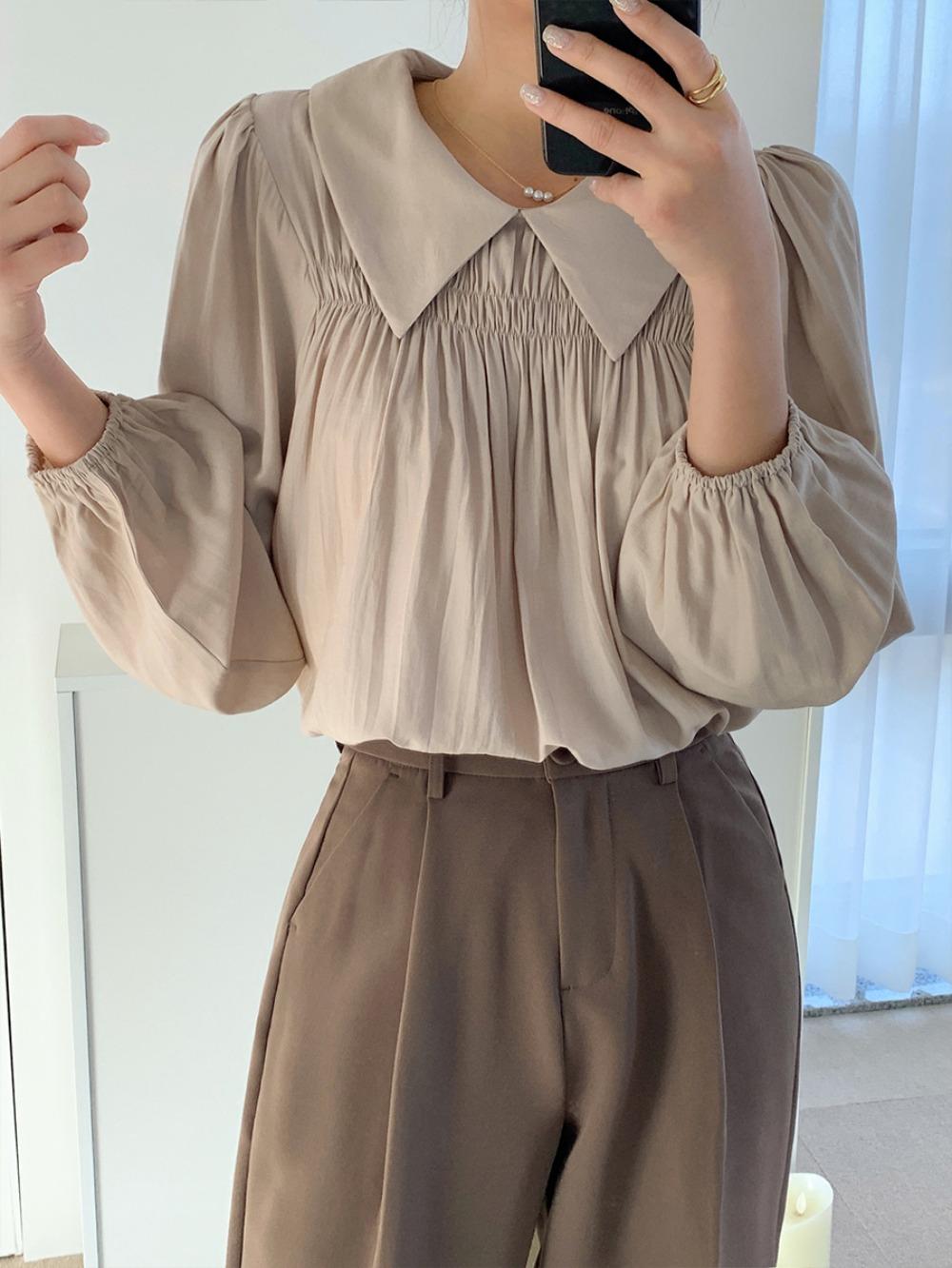 [자체제작]밀레 카라 셔링 블라우스