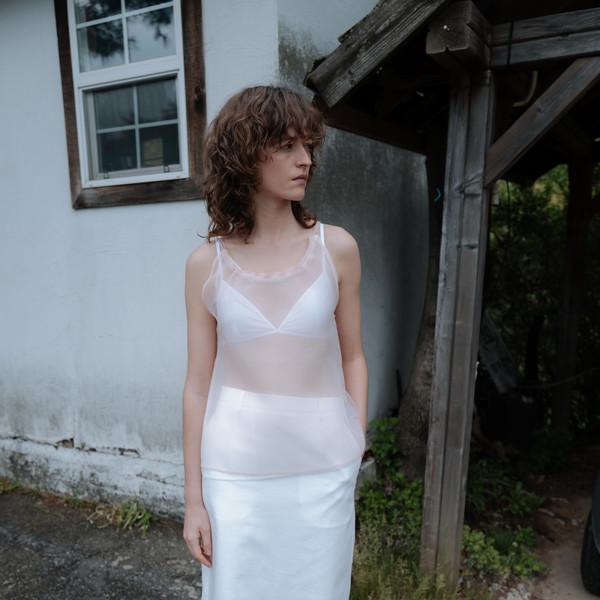 Organza sleeveless (white / pink / black)