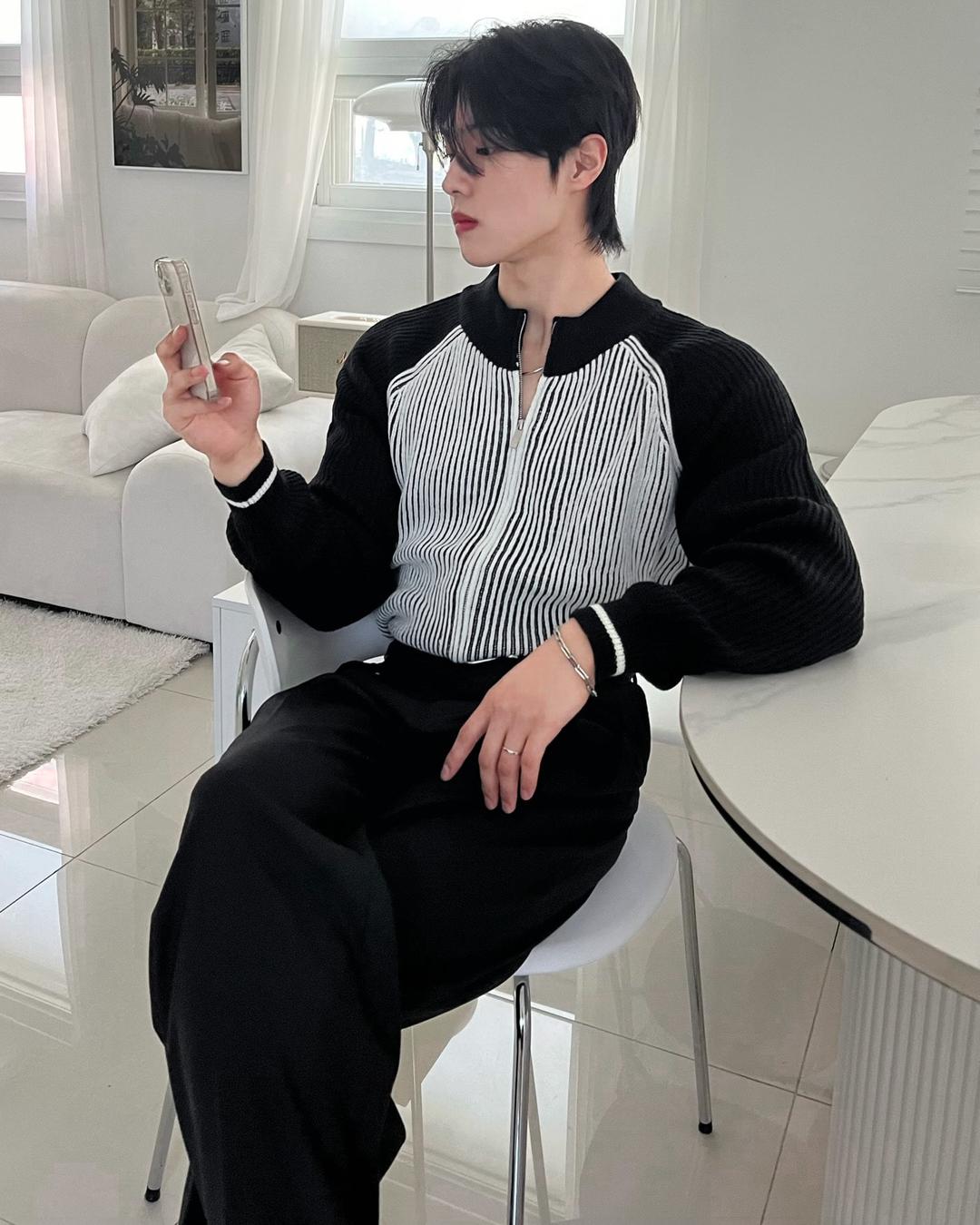 Bir 잔골지 배색 나그랑 니트 집업