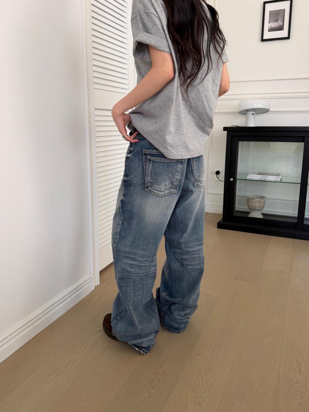 ARW | 208 Double-Back pocket Denim