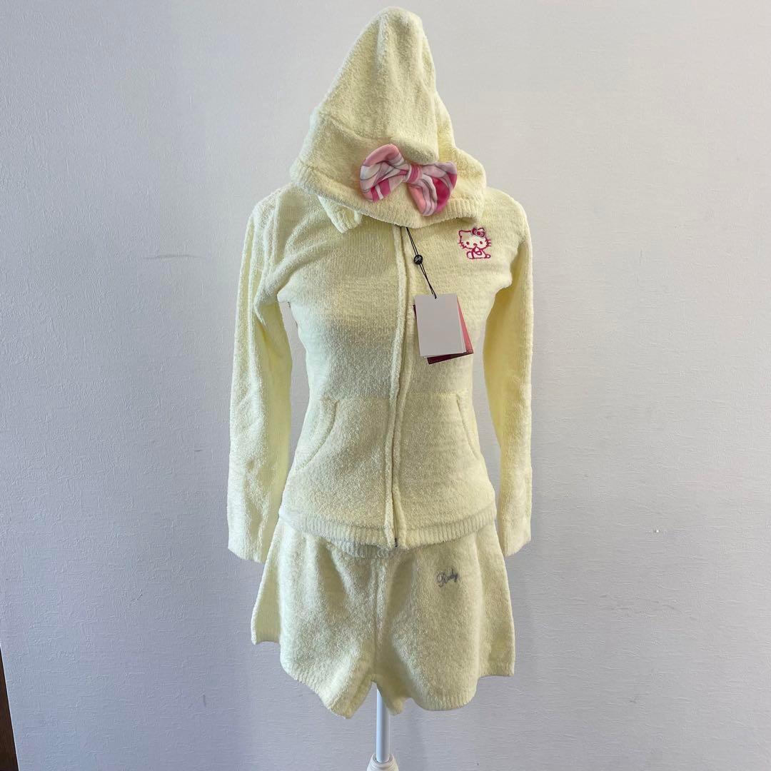 キティちゃん　ルームウェア　上下　【未使用】