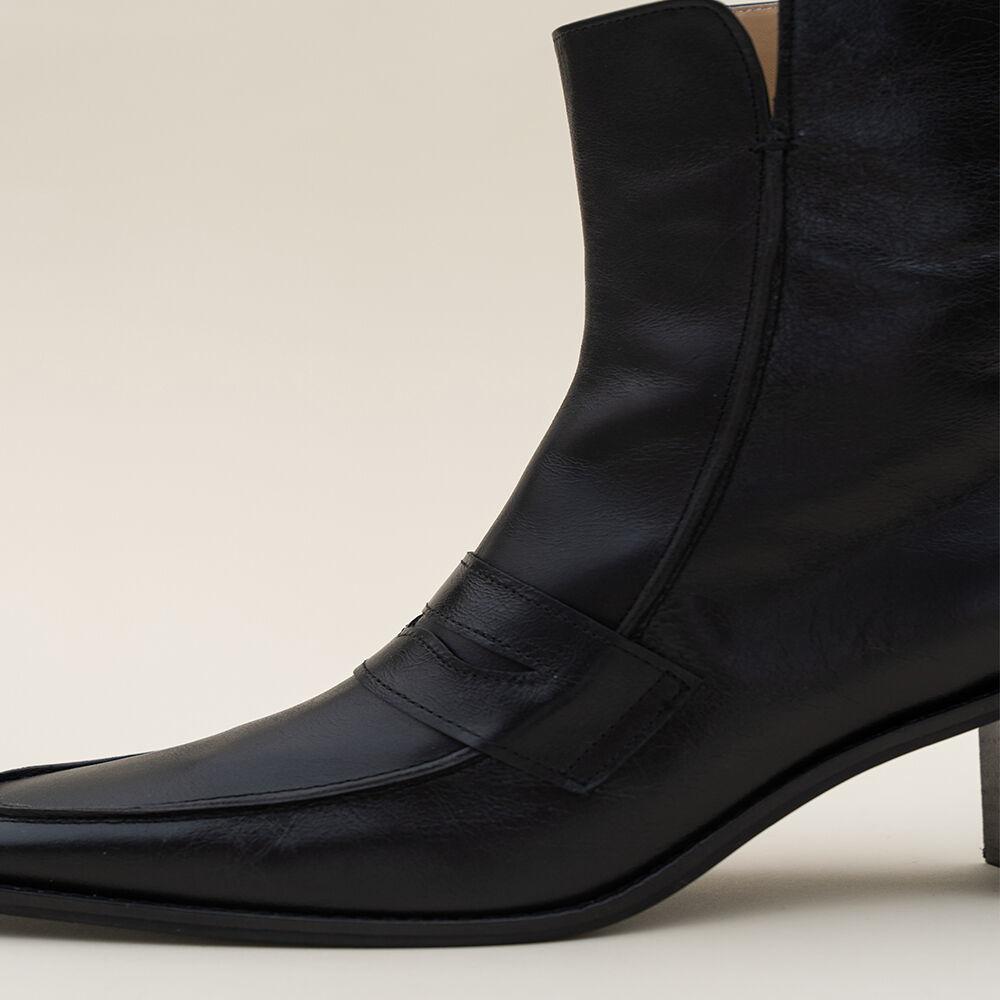 Raw Ankle Boots Black