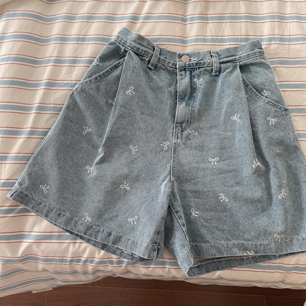 뒷밴딩 리본 데님반바지