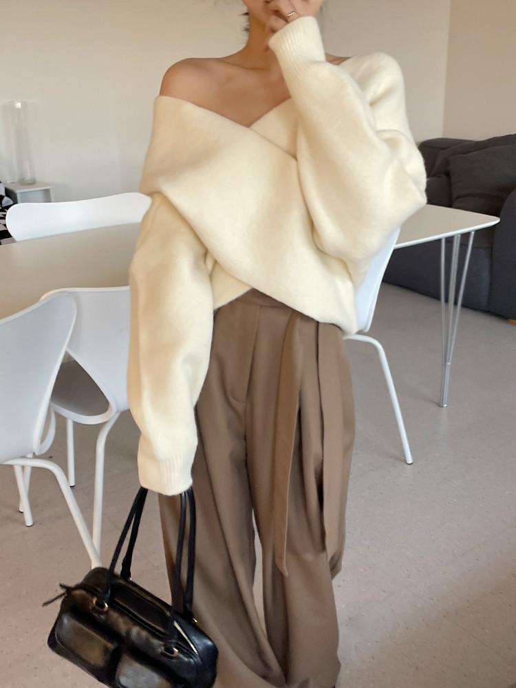 엑스 크로스 꼬임 랩 오프숄더 브이넥 가오리 루즈핏 벌룬 소매 니트