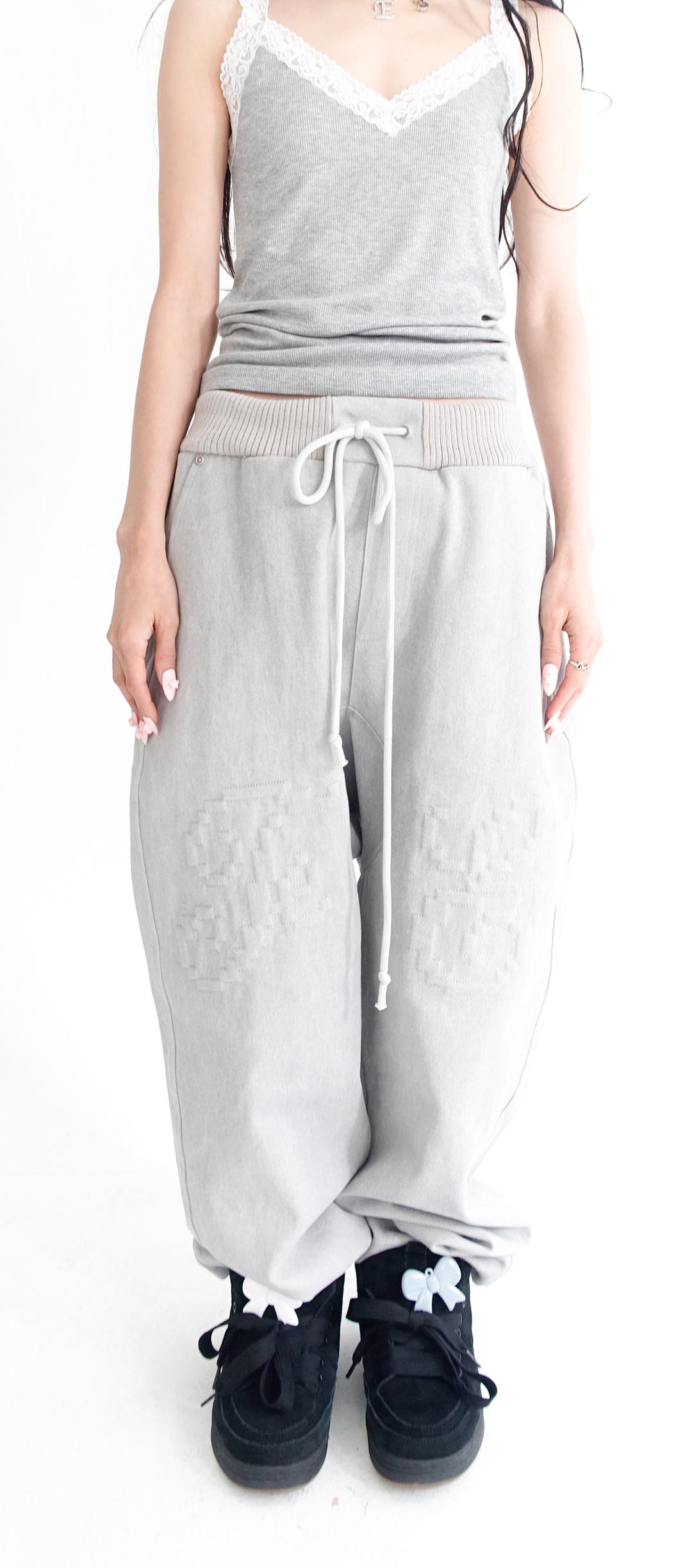 [fa.er.ie] embroidery rib cotton pants (grey)
