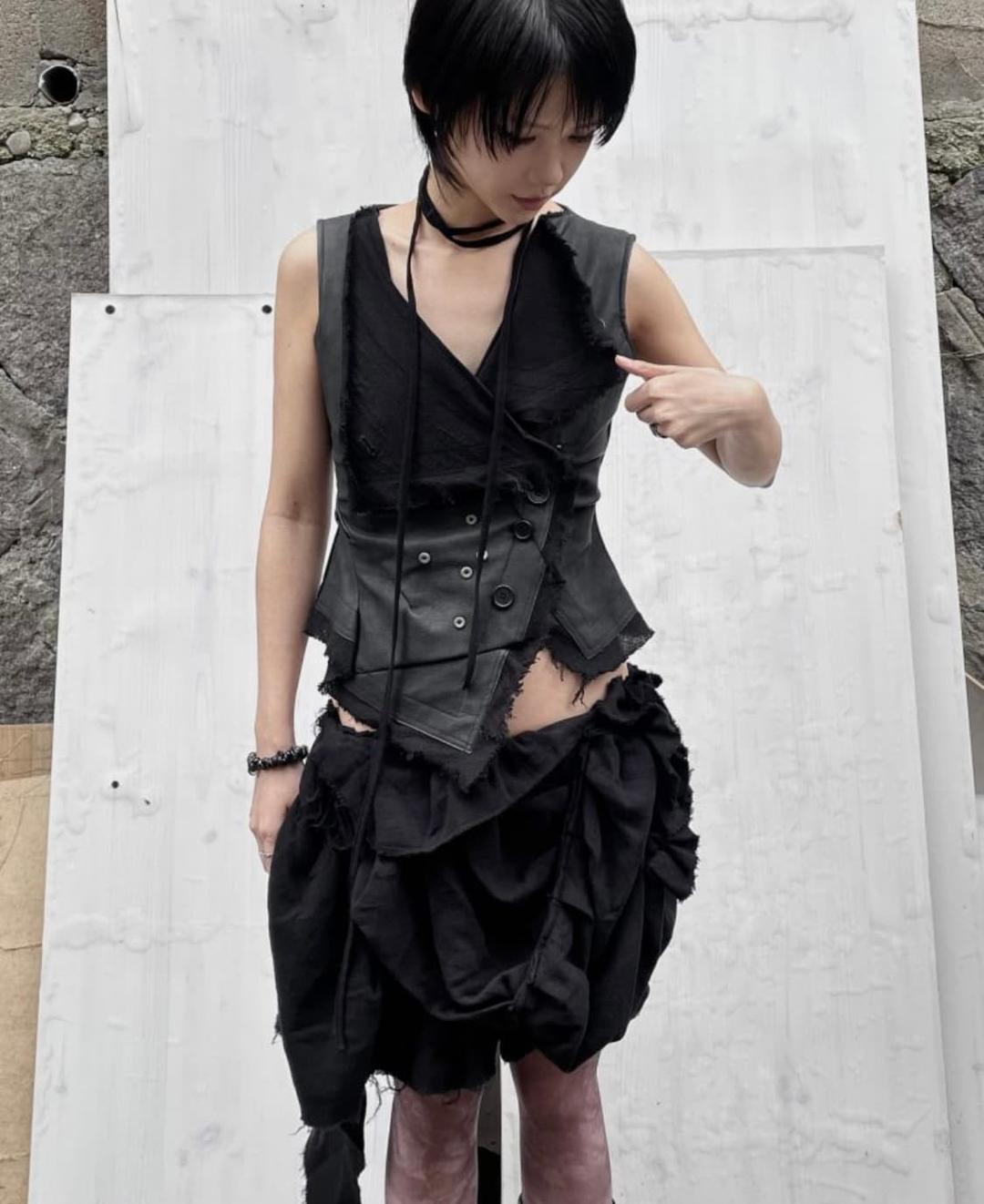 하르테올뎀 Unbalanced Vest | 후루츠패밀리