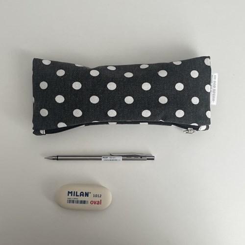 땡땡이 블랙 필통