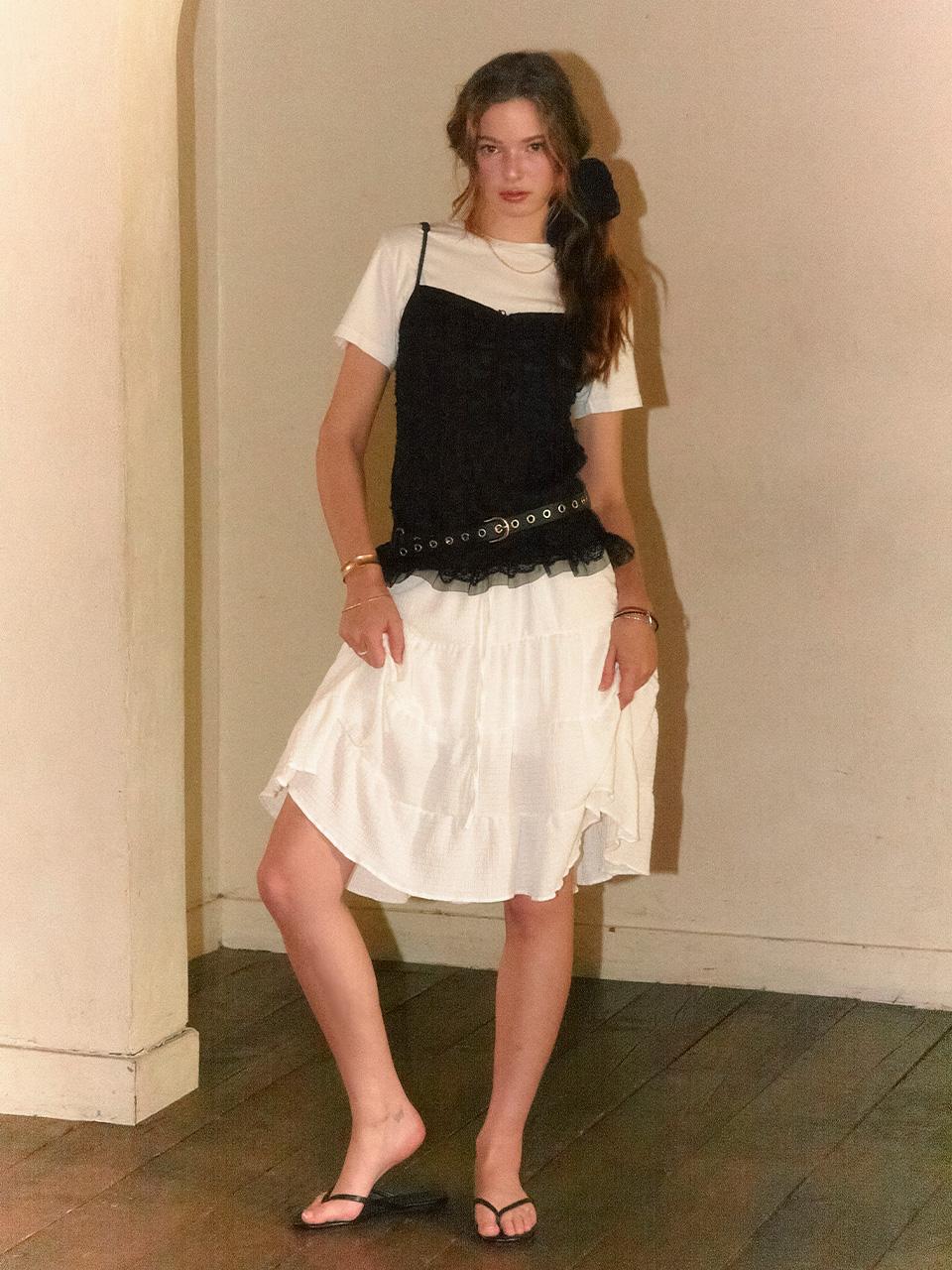 AMY LACE SLEEVELESS TOP_BLACK