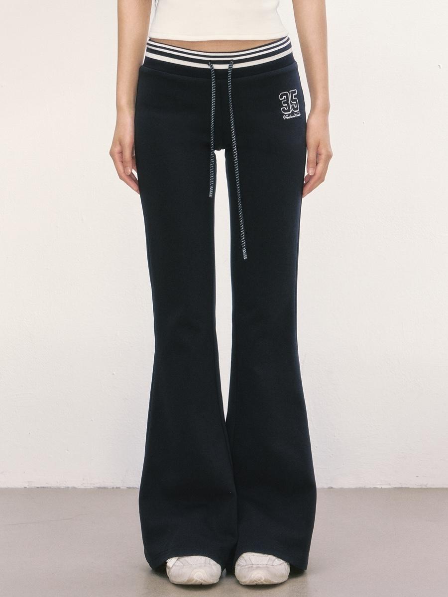 Weekendhub Digital Print Flared Pants