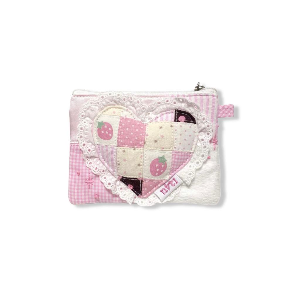 pouch. 18
