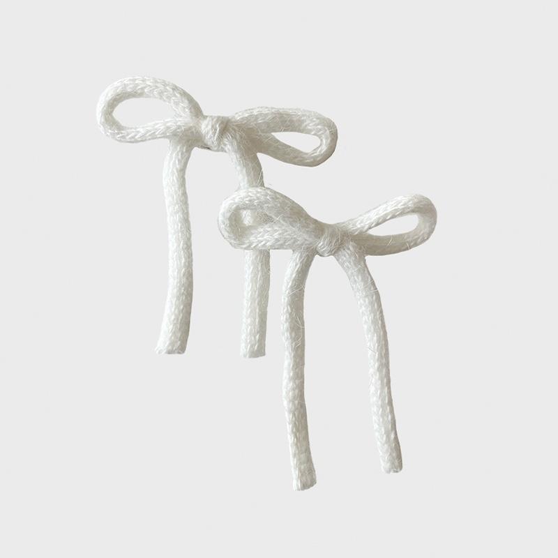 [2 set] Angora ribbon hair pin (White)