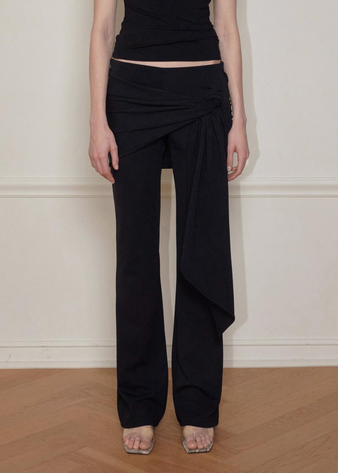 STRAP TIED PANTS, BLACK