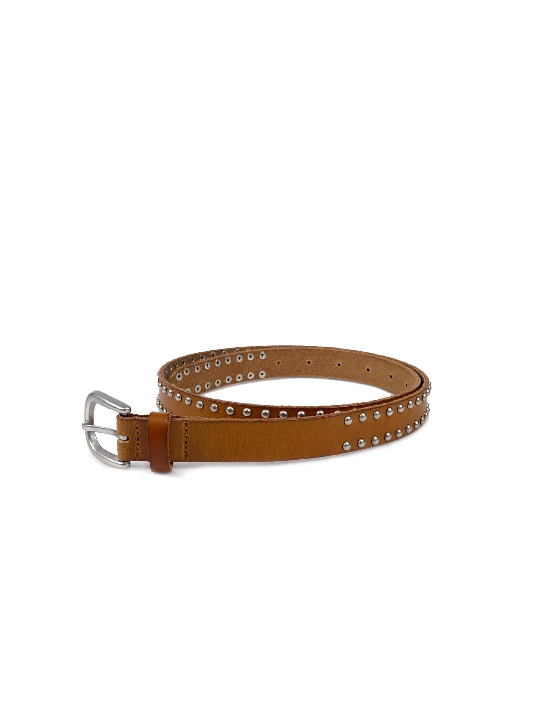 rivet leather belt