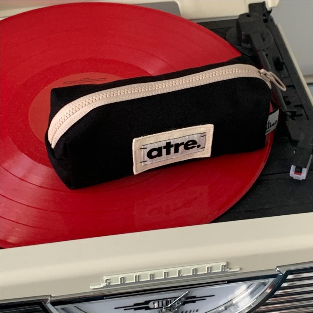 [2차][12/19이후발송]Lykke pencil case_midnight black