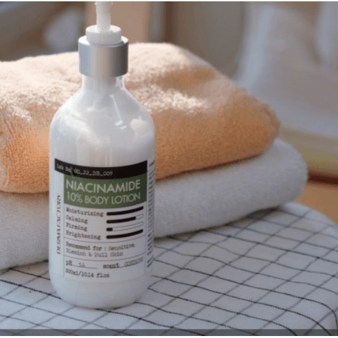 나이아신 아마이드 바디로션 더마팩토리 나이아신아마이드 10% 병풀추출물 73.5% 민감피부진정 pH5.5 약산성 제형, 300ml, 1개