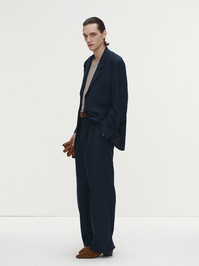 STRIPED WOOL OVERSIZED TAILORED JACKET_ NAVY PINSTRIPE