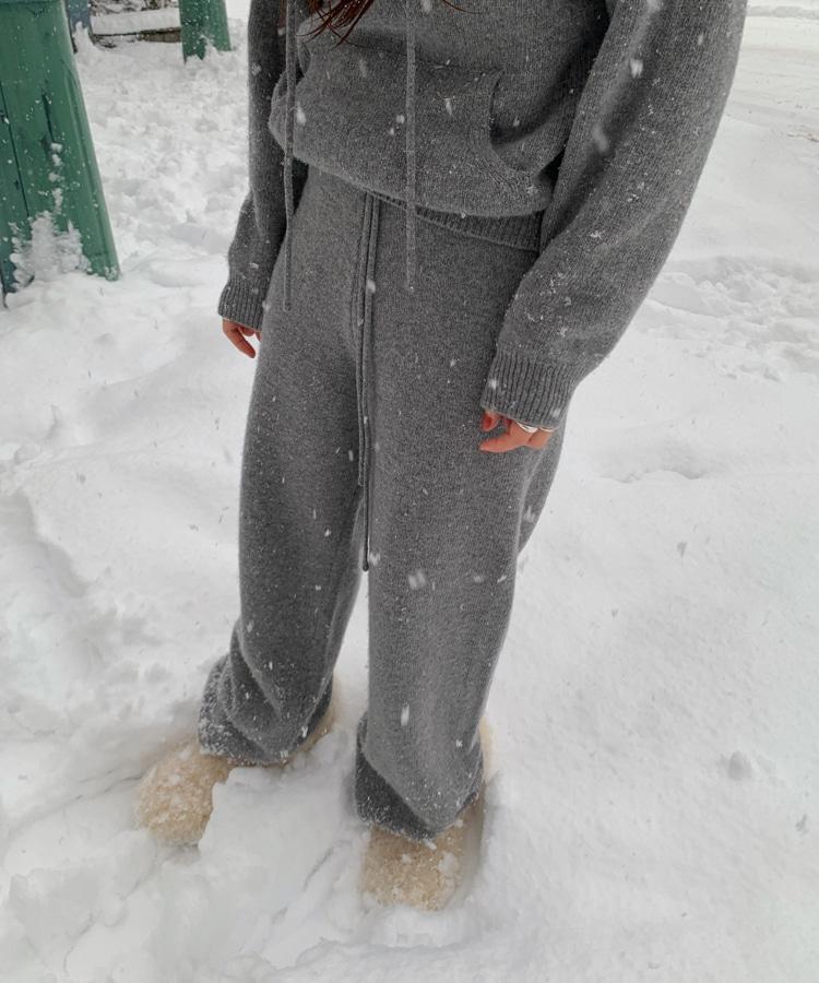 [야크/엑스트라파인울 60%] 헨티나 니트 팬츠 (그레이)