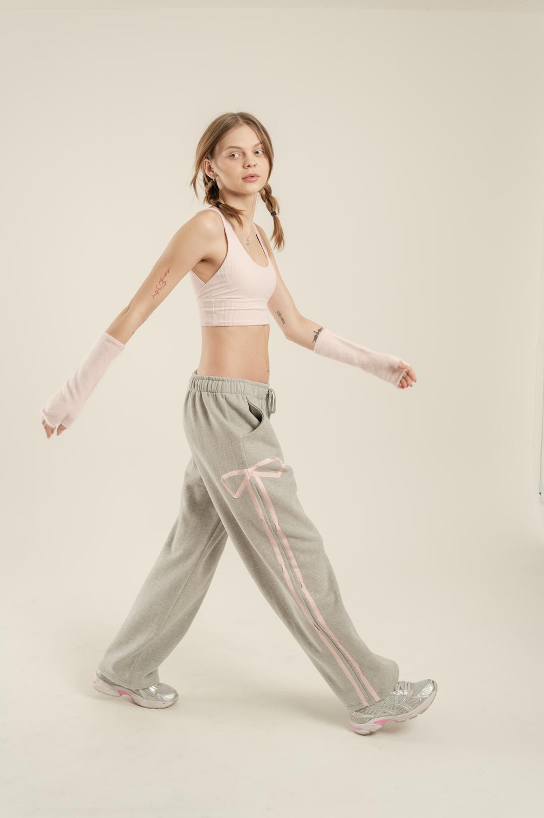010 [바로배송] SWEET RIBBON SWEAT PANTS - GRAY/PINK
