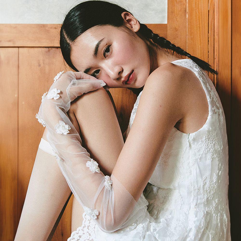 Bridal Flower Garden Gloves_white