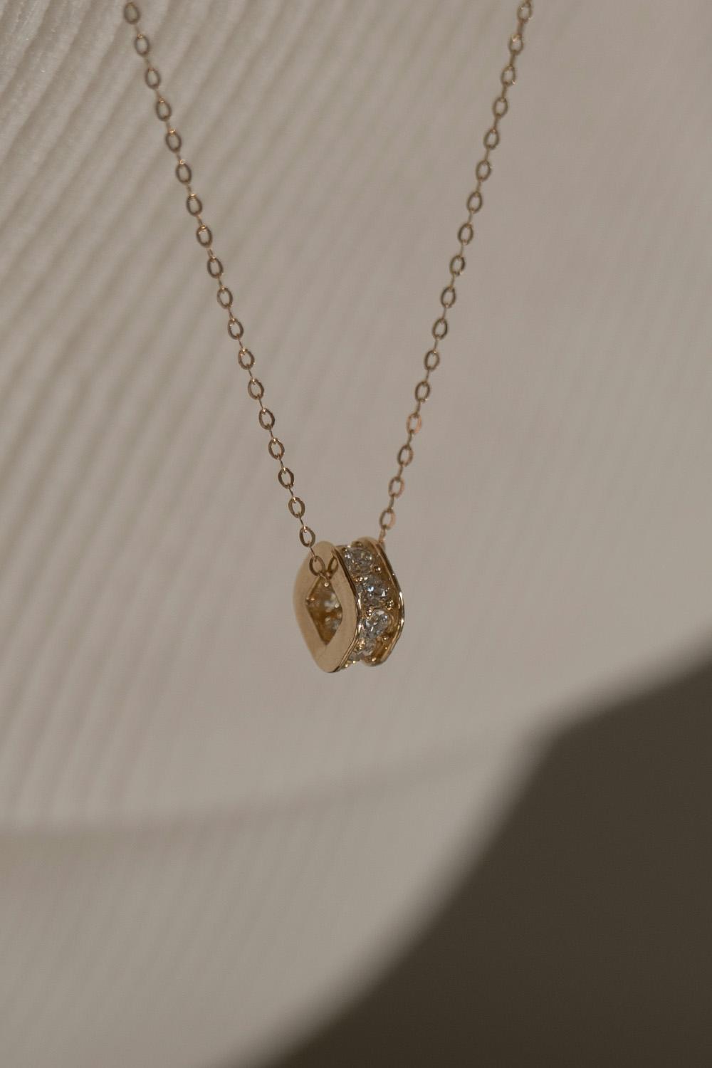 14k square frame lab diamond pendant