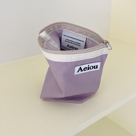 Aeiou Basic Pouch (M size) Red Bean Cream