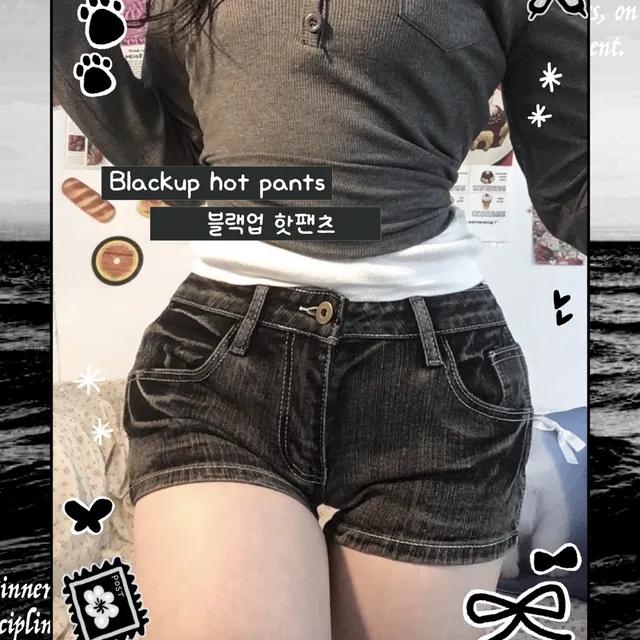 블랙업 핫팬츠
