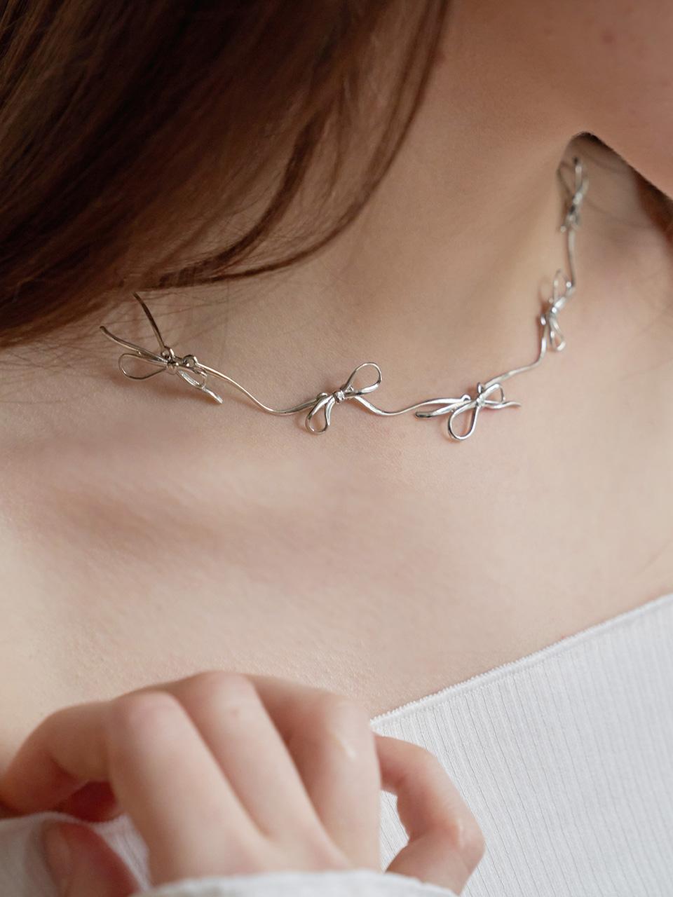 Girlish Flow Ribbon Link Necklace