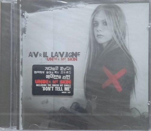 [중고] (미개봉 cd)  Avril Lavigne - Under My Skin    2004년