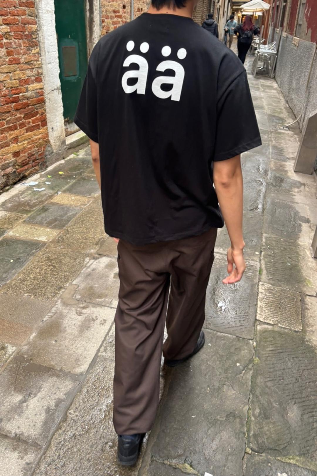 ää Tee  [Black]