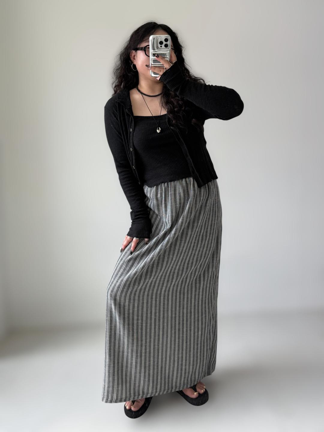 #0644 new color 비커밍made 스트라이프 뒷트임 스커트