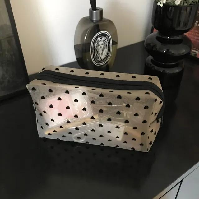 [화장품보부상추천💞] HEART DOT POUCH