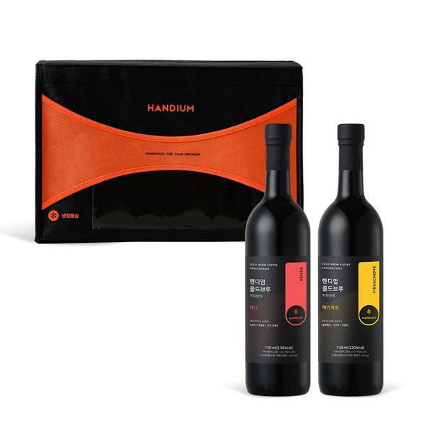 콜드브루 원액 선물용 패키지 750mL (선택 2종)